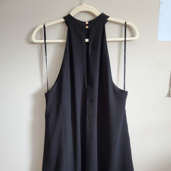 Black Dress - Picture 6 of 6